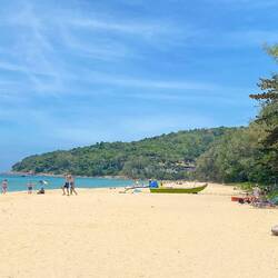 Schöne Naython beach