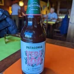 die 0,75l Flaschen Bier kennen schon aus Peru