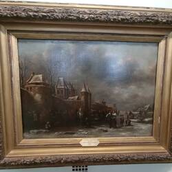 Молинар. Замок на берегу замёрзшей реки.