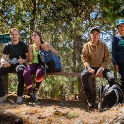 Fellows hikers and our first (unsmiling) guides