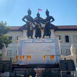 Three Kings Monument