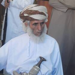 These daggers are carried by every elegantly dressed omani