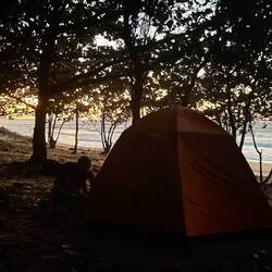 Romantischer Zeltaufbau