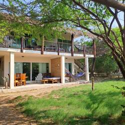 Unser Zimmer oben rechts