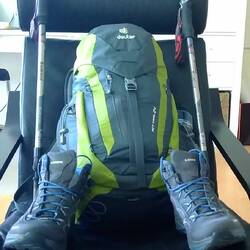 in der Schweiz bin ich leicht unterwegs (nur schwerere Stiefel habe ich noch gewählt)