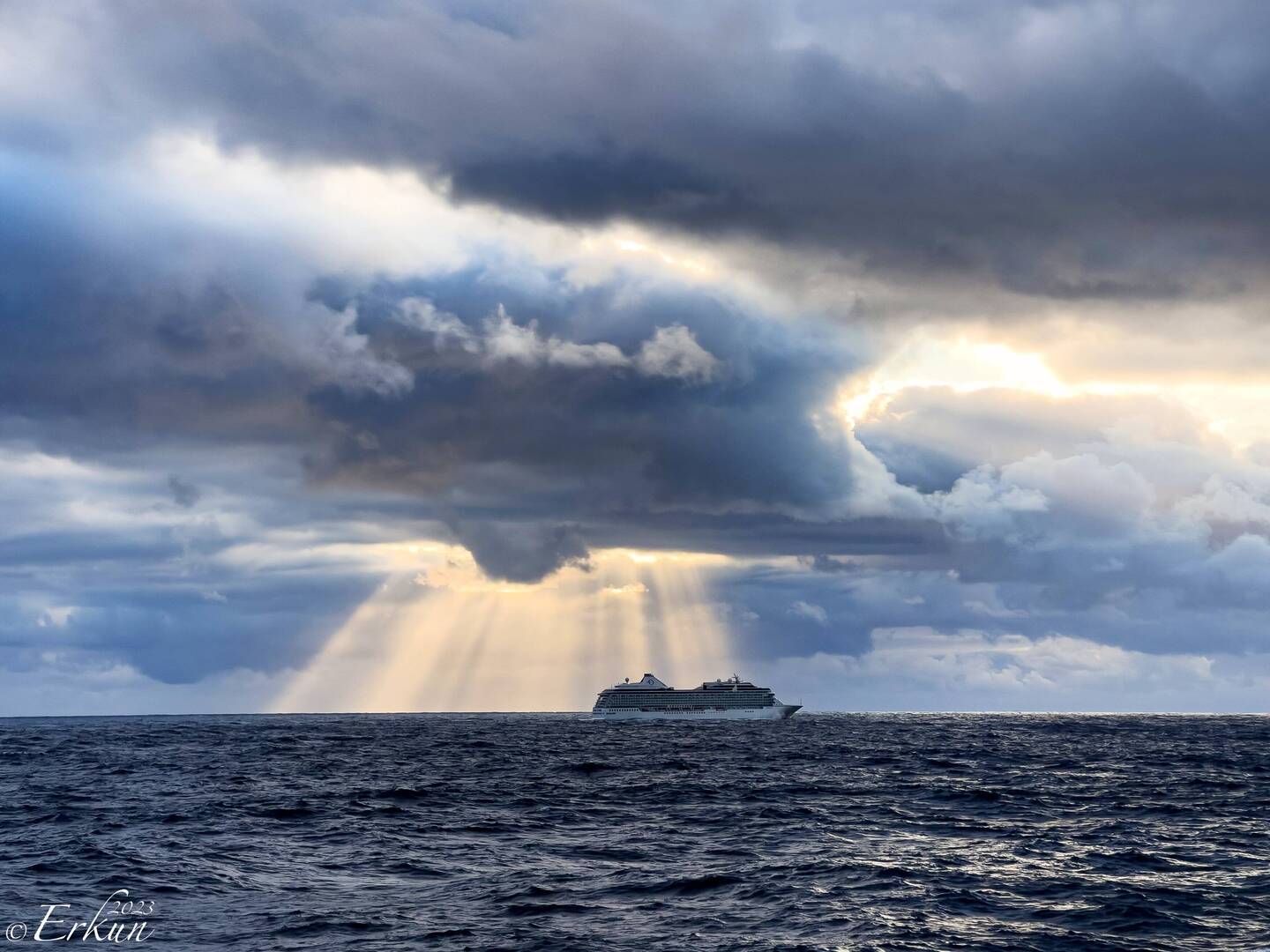 Big Sister Marina spotlighted by the sun's rays — Drake Passage.