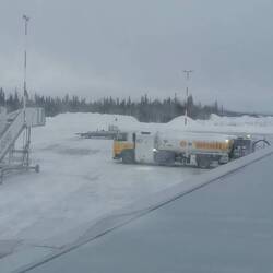Kittilä - Foto aus dem Bus vom Flieger zur Abfertigungshalle