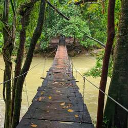 Eine etwas wackelige Angelegenheit. Danach wurde die Brücke geschlossen 🙈