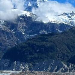 Gipfel San Valentin, der höchste Berg Patagoniens - mit Gletscherzunge