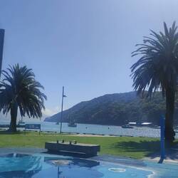 Hallo Picton und hallo Spielplatz