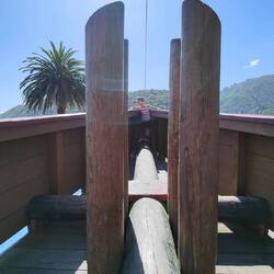 Und zurück am Spielplatz :)