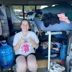 Etwas chaotisch zu dritt im Van😅