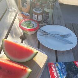 Belohnung des Tages: Wassermelone- hier gerade saisonal