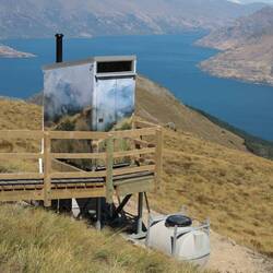 Ein WC in Tarnfarbe🙃