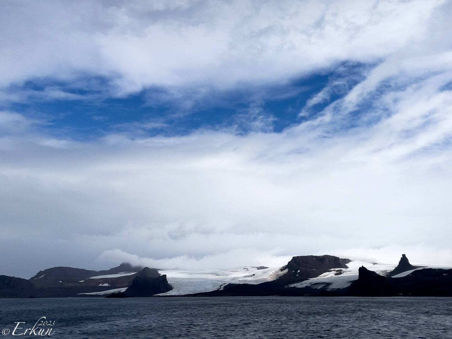 King George Island ahoy ... and we have a bit of blue sky to enjoy our last stop.