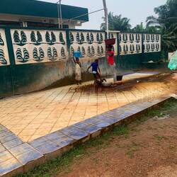 De termale bron van Possotomé