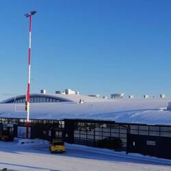 Letzter Blick auf das Flughafengebäude