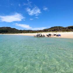 Awaroa Bay. Hier kommt man nur mit einem Wassertaxi hin. Ein Traum... Hier Mal Urlaub machen....