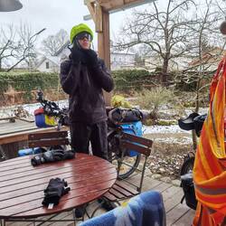Auf der Terrasse beim Aufbruch