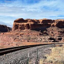 Colorado River, railway and trailhead