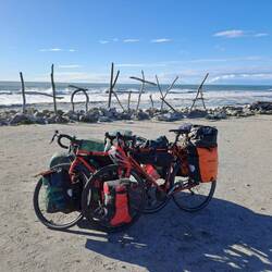 Wilde Ortsschilder in Hokitika
