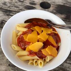 Glamouröses Abendessen