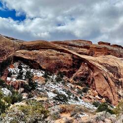This is why we couldn't see the arch, it blends into the scenery