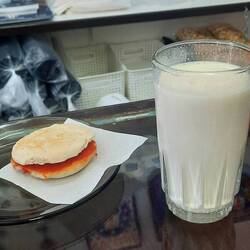 Bananeshake und Choripan😍