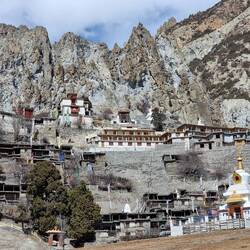 Ort wo Frau lebt für Gott der sitzt und dick ist