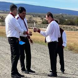 Kleines Schwätzchen mit anderen Busfahrern des gleichen Betriebs.