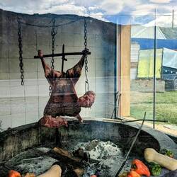 Typisches Schaufenster eines argentinischen Restaurants