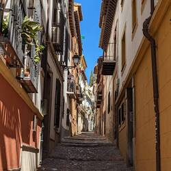 One of the many pebbly and hilly alleys of Granada