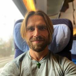 09:35am (GMT) Heading to Berlin - my mind is somewhere else