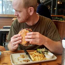 Angekommen bei der Eat Street.