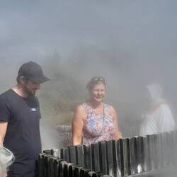 Schnellkochtopf oder Dampfsauna im Freien,