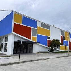 Cerro Sombrero - das Kino (mit neuem Anstrich)