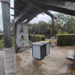 Wenn man wollte, konnte man hier auch grillen, bzw kochen. Praktisch!