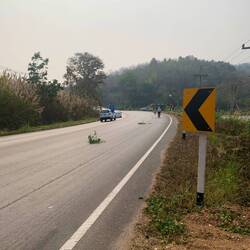 Thailändische Strassenabsicherung😂😂