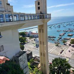 The world's first city elevator