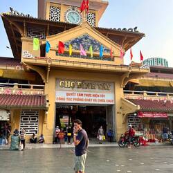 Marché couvert Binh Tay du quartier chinois Cho Lon