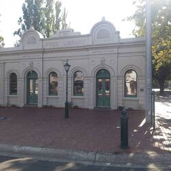 Library Alexandra built in 1877