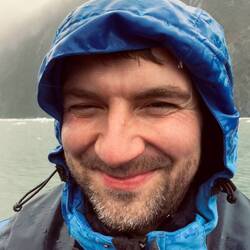 happy trotz Eisregen
