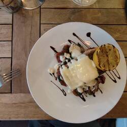 Heute gönne ich mir ein leckeres Lachsfilet:)