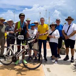 We meet a triathlete ... Meireles Beach — Fortaleza, Brazil.
