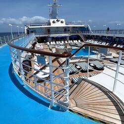 Walking/running track on Deck 10