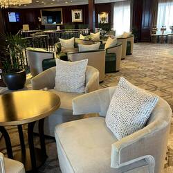 Deck 5 lounge