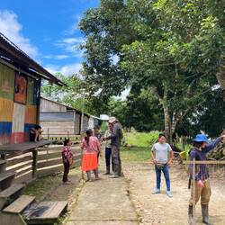 King Earl beim Shopping