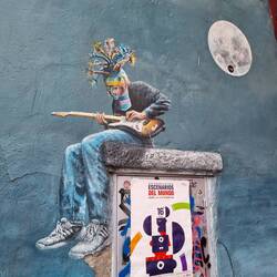 Ein wenig Streetart finden wir auch 🎨