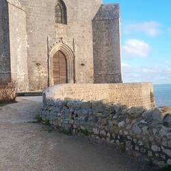 Die Kirche in Talmont sur Gironde