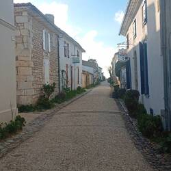 Talmont sur Gironde, nettes kleines Dorf